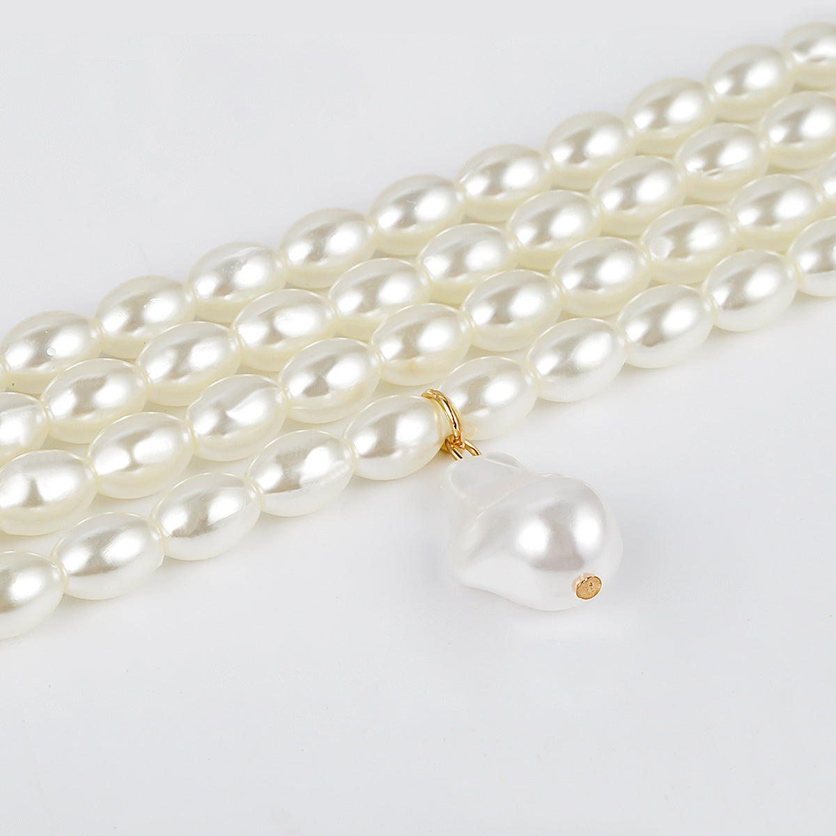 Adorn&Pulse-The four strands pearl choker - elegant jewelry