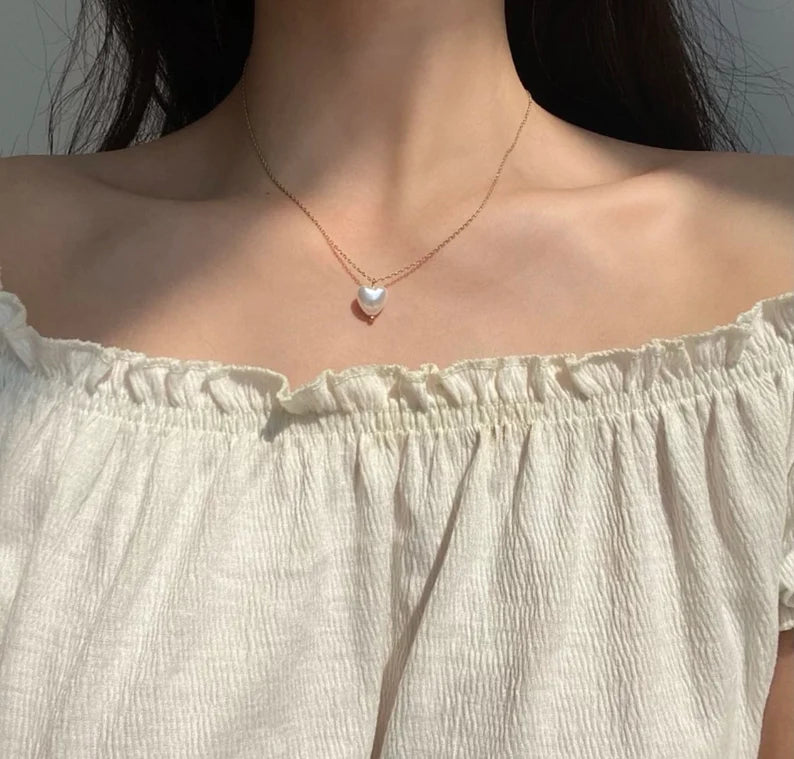 Delicate Pearl Heart Pendant Necklace • Gold Plated Ladies Party Choker