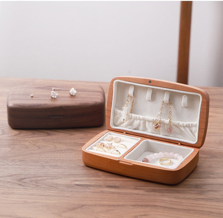 High-End Travel Storage • Wooden Jewelry Box