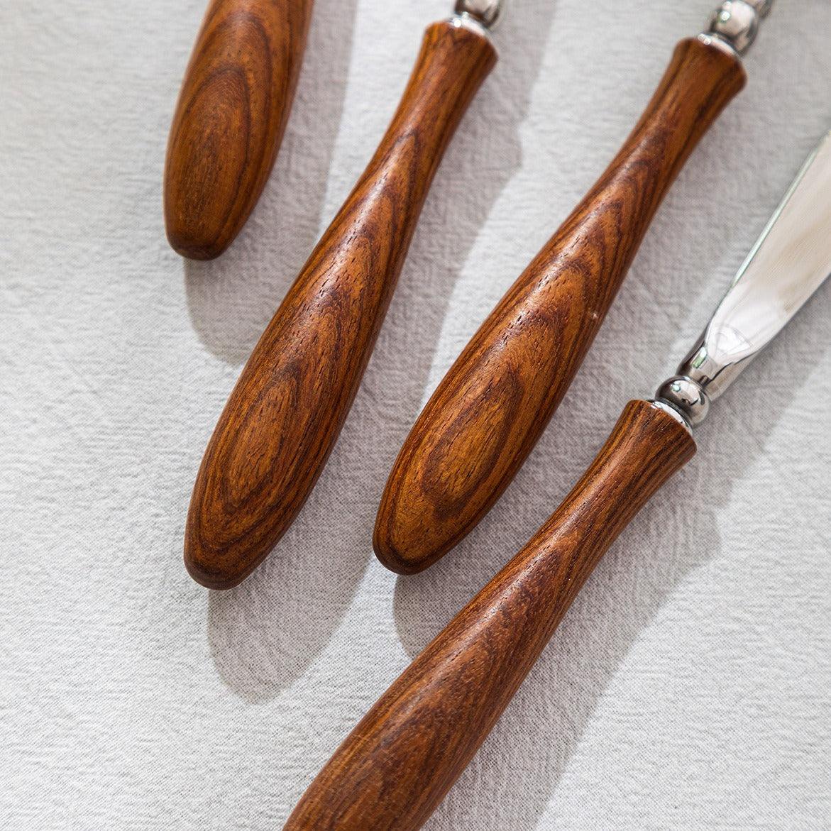 Seven Pieces Cutlery Set • Stainless Steel Rosewood