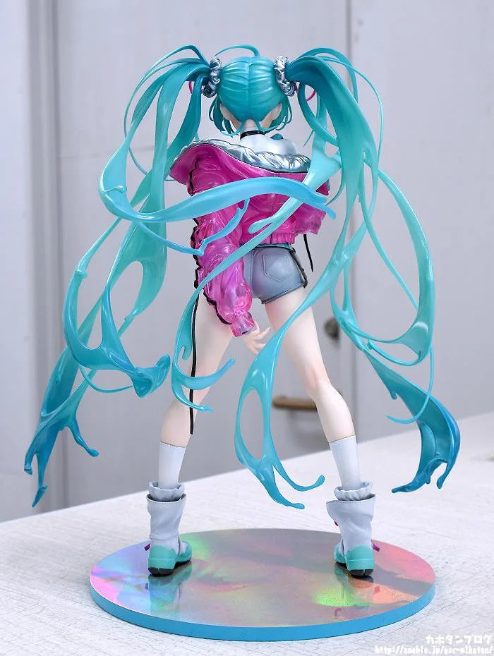 Hatsune Miku • Crypton Future Media Vocaloid Figure